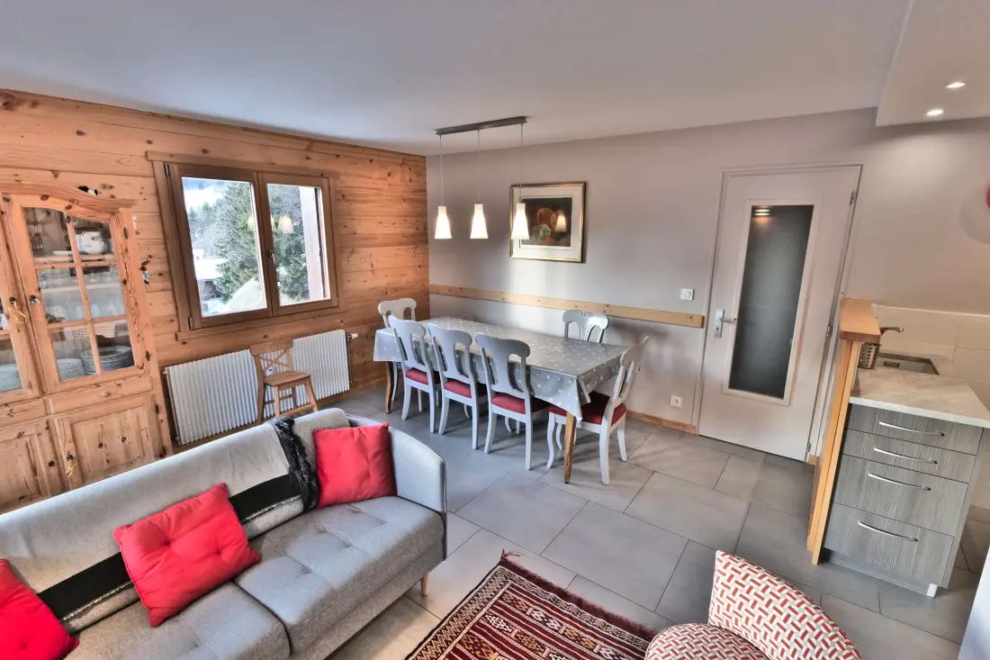 Perce Snow Residence