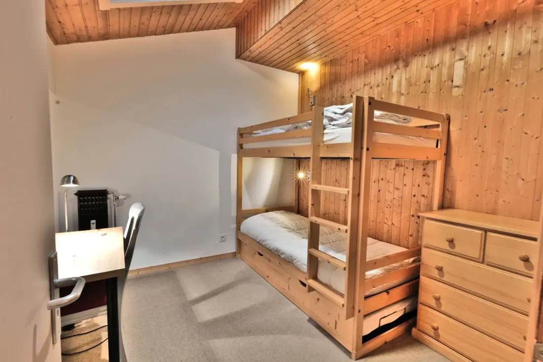 Perce Snow Residence