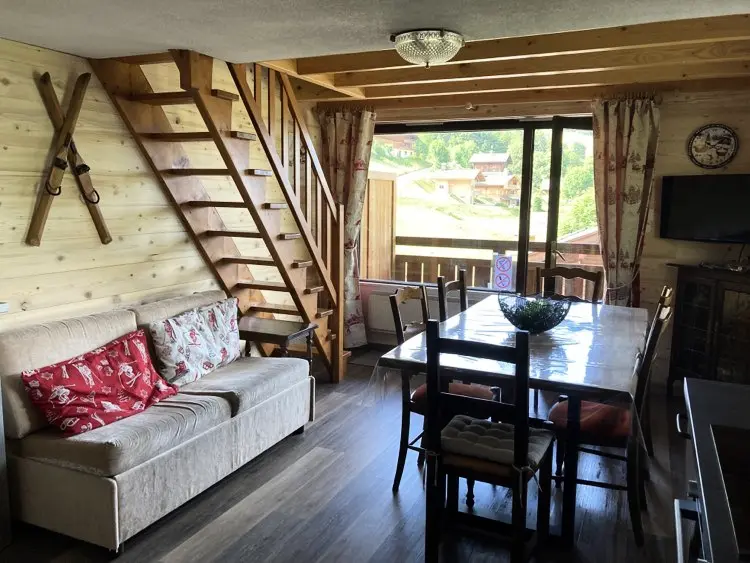 Residence Red Track B