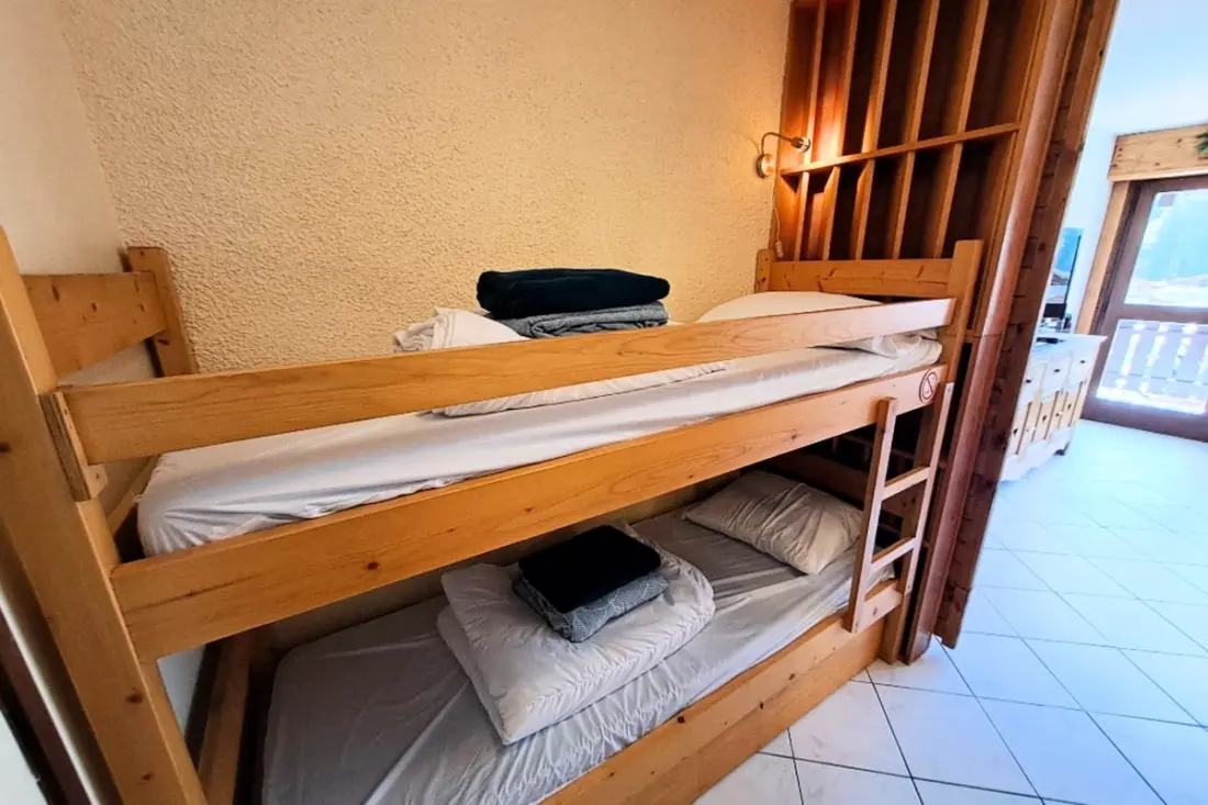 Stúdió Balcony, Centre Du Village