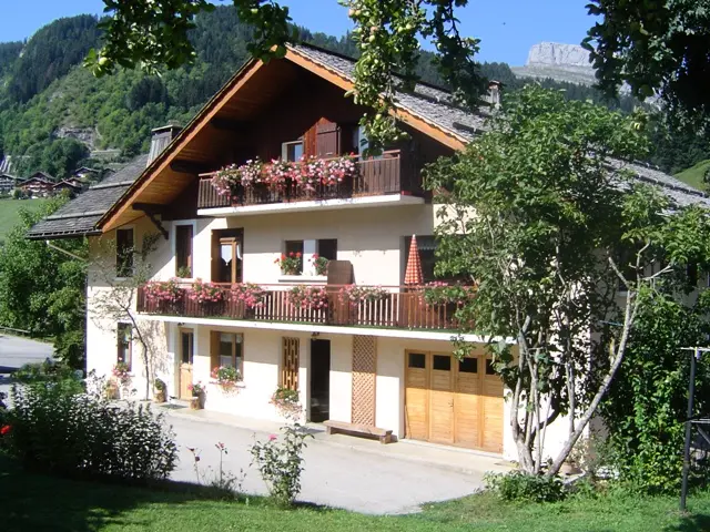 Residence Vieux Noyer (Noisetier)