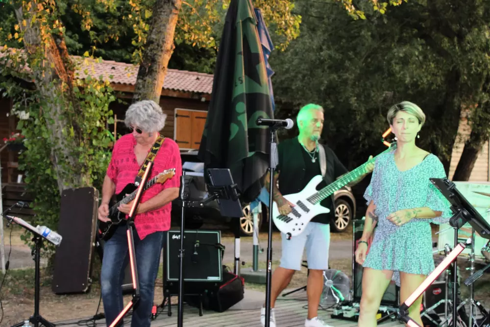 Camping le Grand Cerf 4 Sterren★★★★