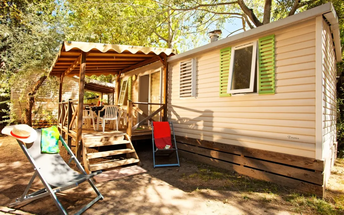 Camping Abri de Camargue 4 Estrellas★★★★
