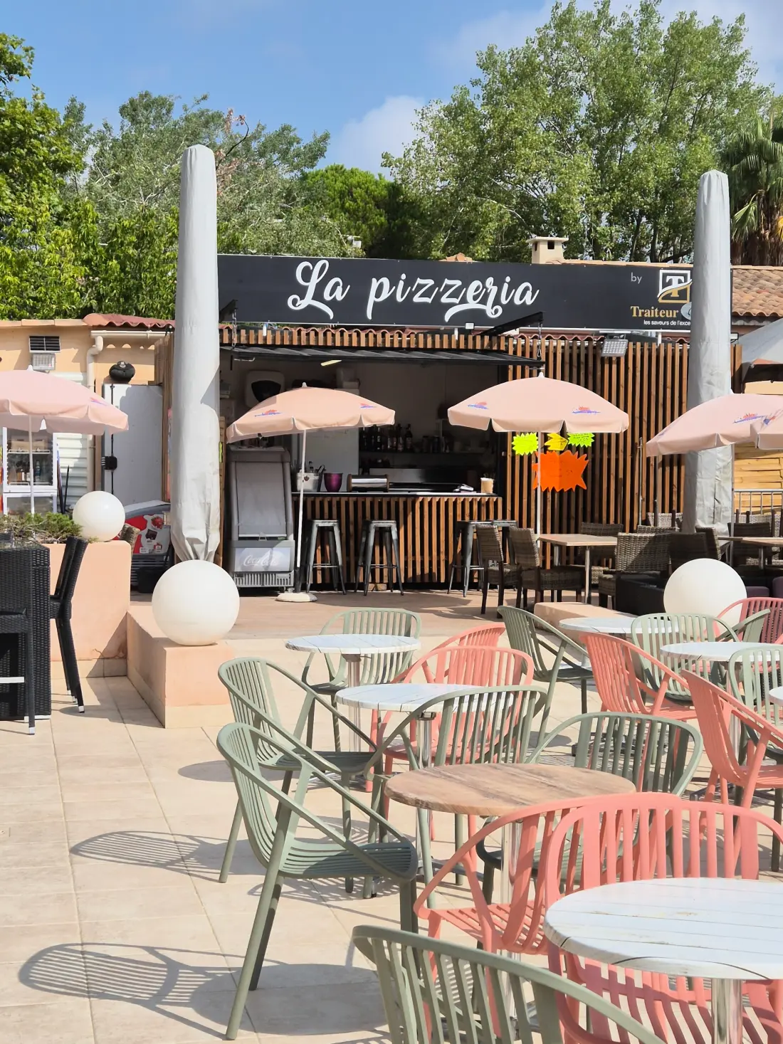 Camping Abri de Camargue 4 Estrellas★★★★