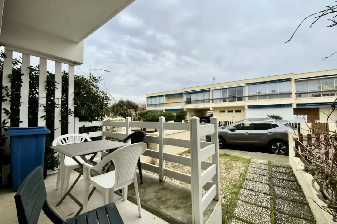 Apartman Les Yuccas T2 parkolóval Le Grau Du Roi