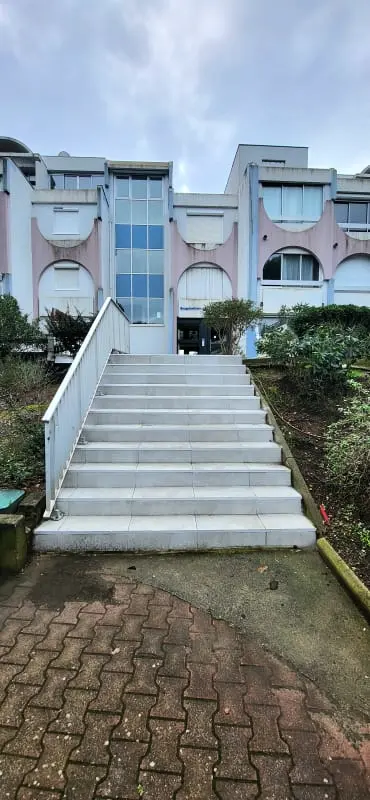 Bougainvilliers Residence Között úszómedence, strand és városközpont