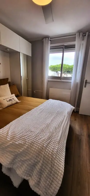 Bougainvilliers Residence Között úszómedence, strand és városközpont