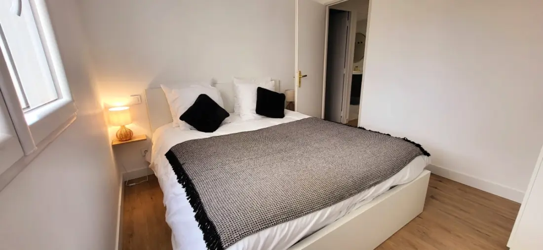 Résidence Domino 1 Superbly felújított - 2 hálószoba - terasz 300m Beach, Shops