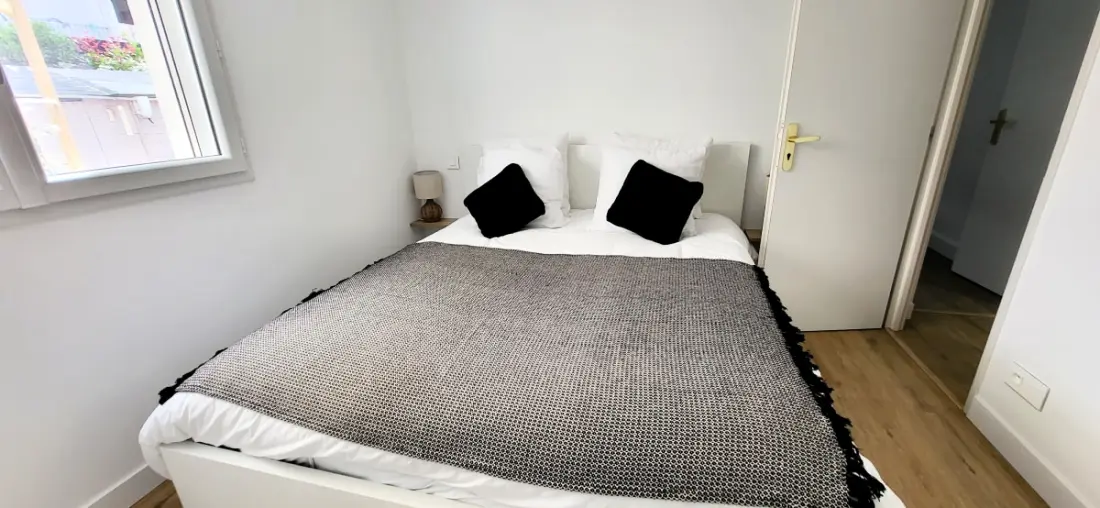 Résidence Domino 1 Superbly felújított - 2 hálószoba - terasz 300m Beach, Shops