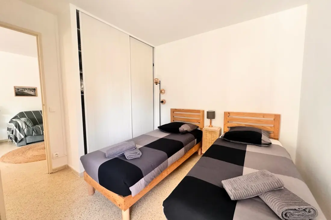 Residence Marine horgony - 2 hálószobás apartman parkolóval a strand közelében