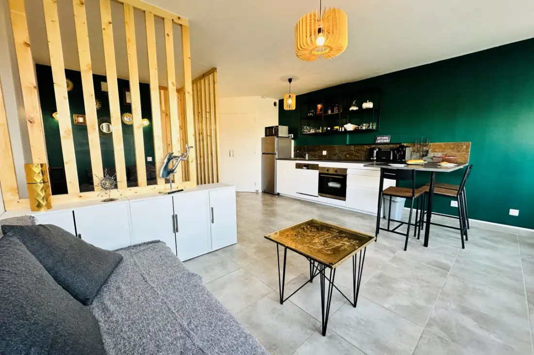 Residence The Emerald Au Soleil: Studio With Coin Night in Residence on the Beach