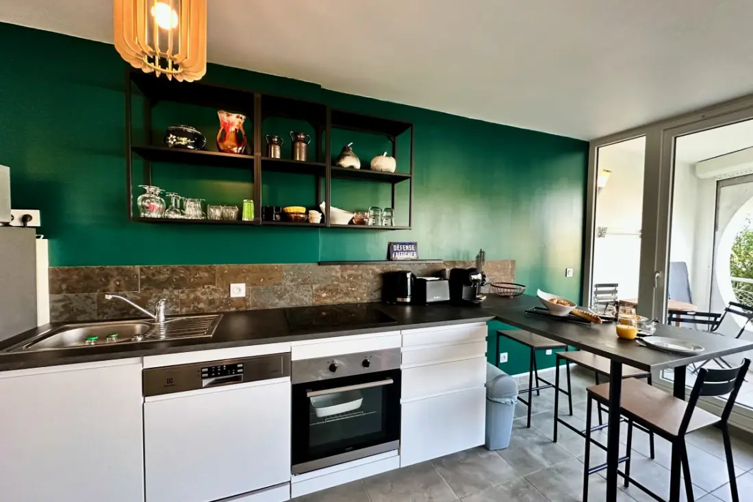 Residence The Emerald Au Soleil: Studio With Coin Night in Residence on the Beach