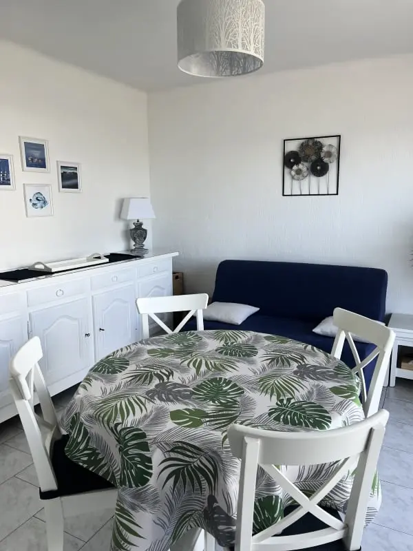 Résidence La Croix du Sud 2 – Q2 4 Pers Near Beach