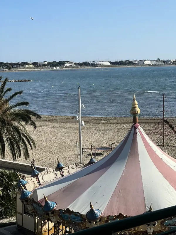 Résidence La Croix du Sud 2 – Q2 4 Pers Near Beach