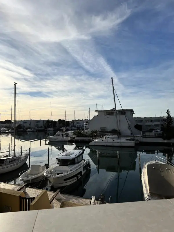 La Marina De Lairan: 2 hálószobás terrace View Port De Plaisance