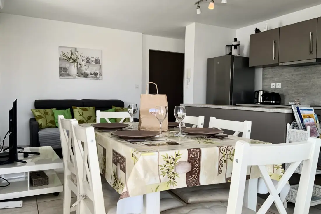 Residence La Roselière T3 Terrace és Garage 400 M De La Plage Au Grau-du-roi