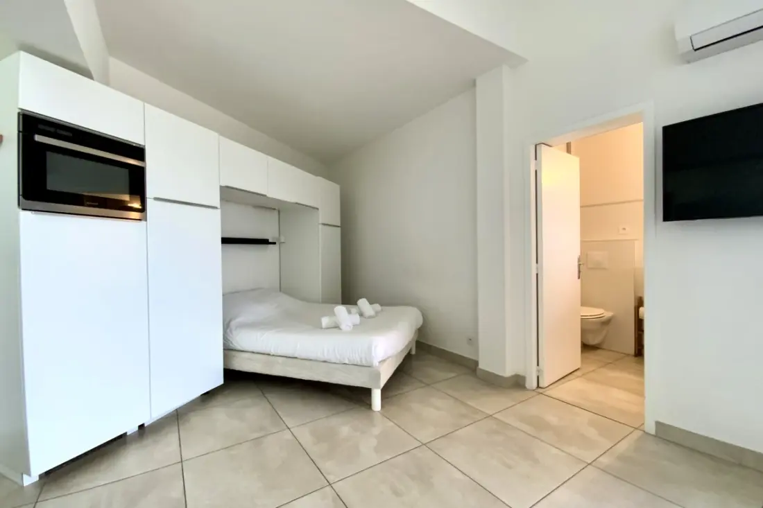 Residence Le Couchant Studio Sea View B401 Residence With Private Access to The Beach