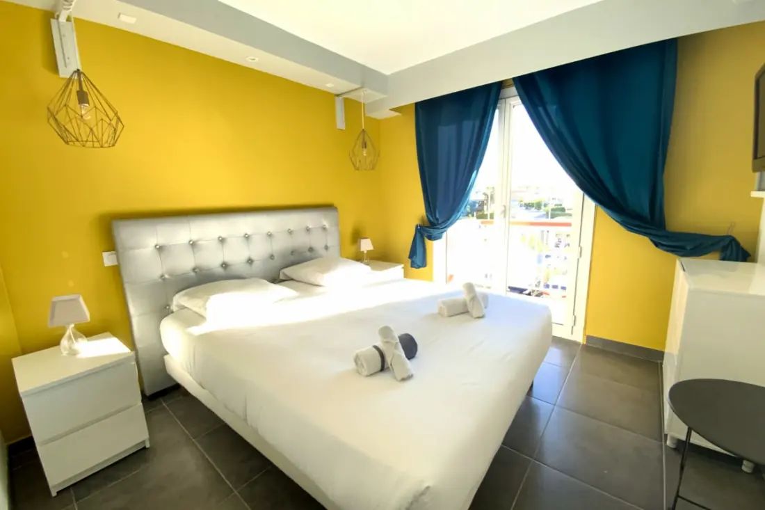 Le Mistral Residence - Sea & Terrace View a Grau Du Roi szívében