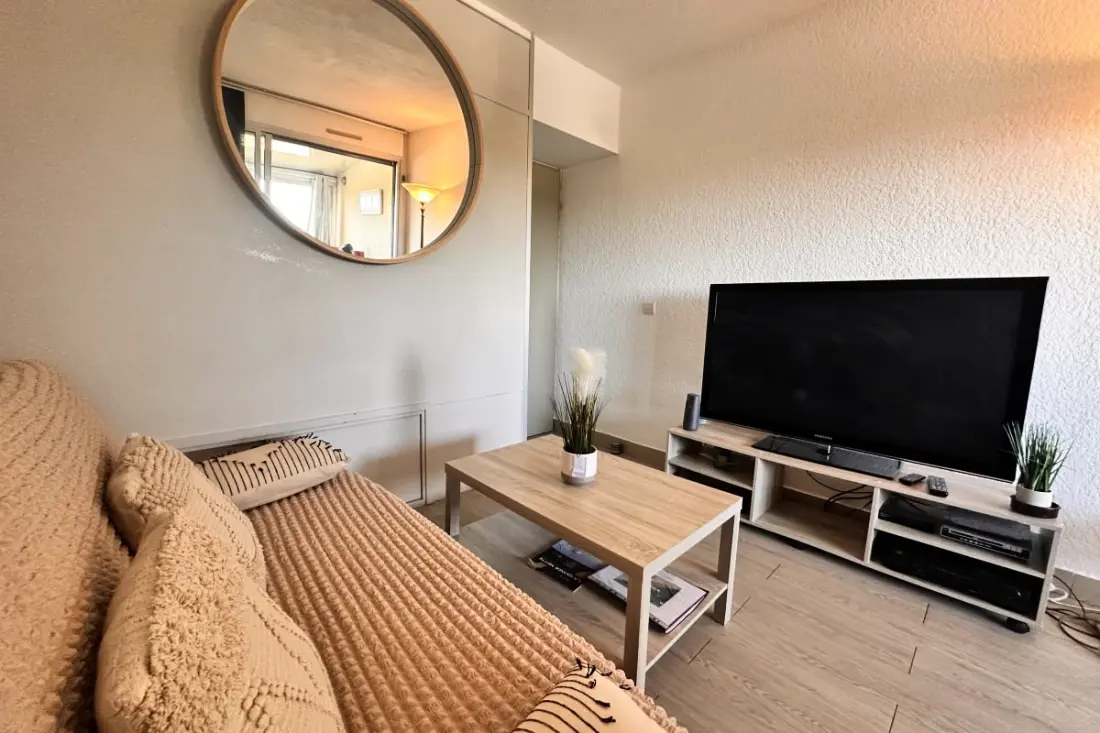 Le Quai Aux Fleurs Residence: Sea tartózkodik a medencével