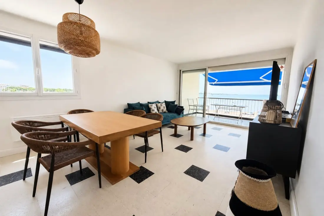 Le Royal Residence - Kivételes első vonalas apartman La Merrel szemben