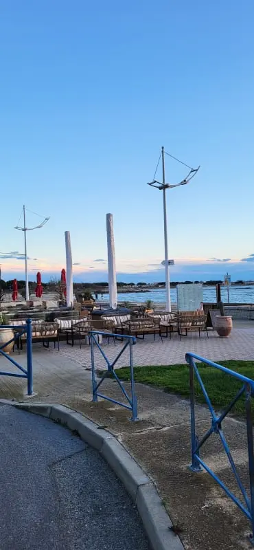 Le Royal Residence: 180 fokos Sur La Mer!