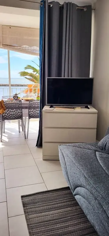 Le Royal Residence: 180 fokos Sur La Mer!