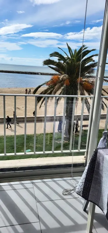 Le Royal Residence: 180 fokos Sur La Mer!