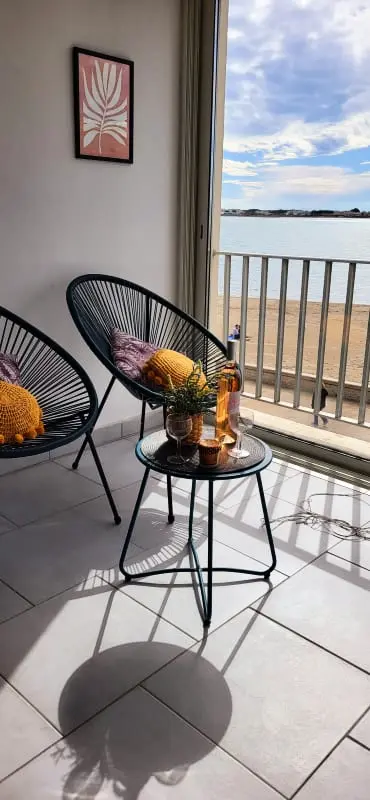 Le Royal Residence: 180 fokos Sur La Mer!