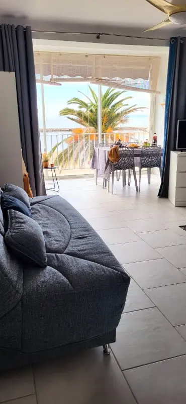 Le Royal Residence: 180 fokos Sur La Mer!