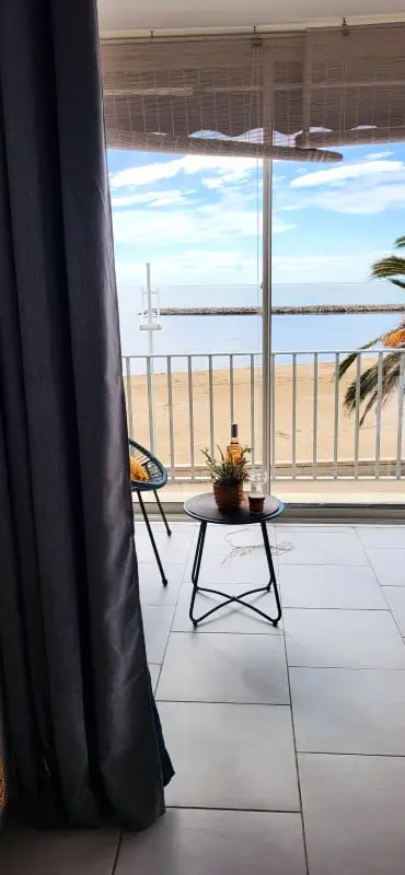 Le Royal Residence: 180 fokos Sur La Mer!