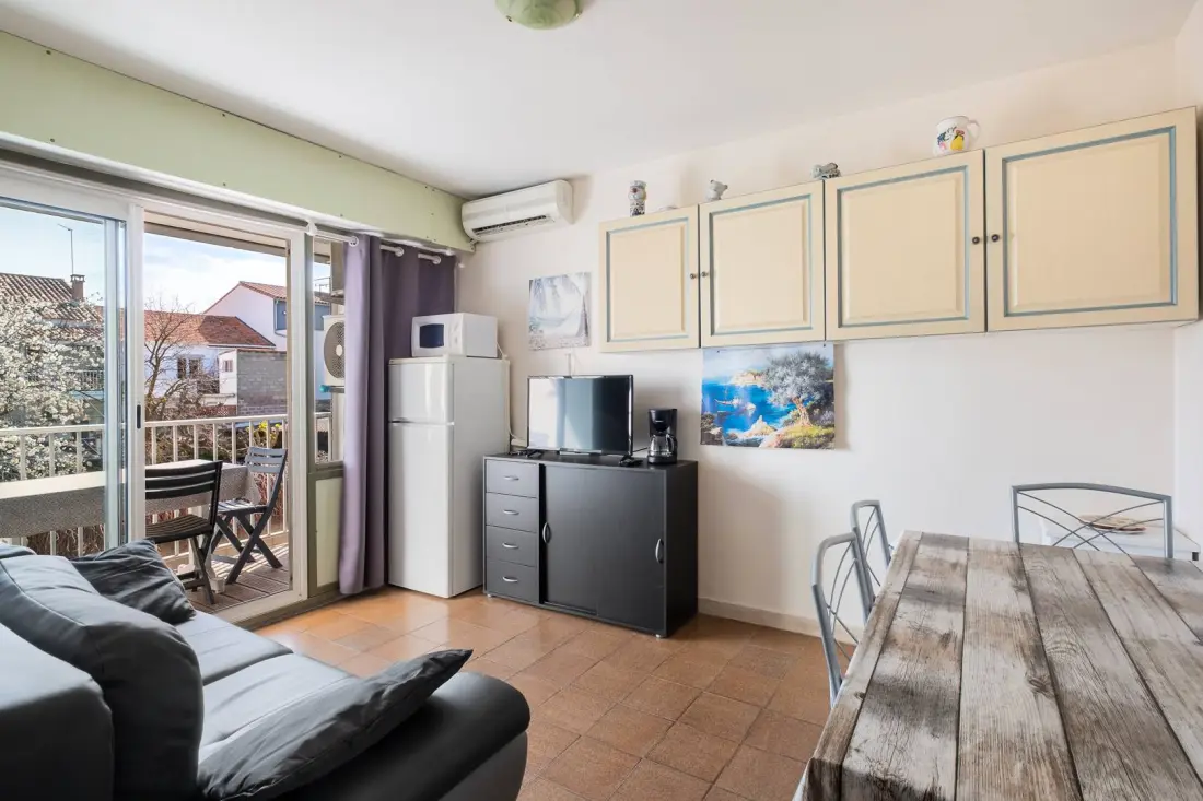 Residence „le Saint Pierre”, N11