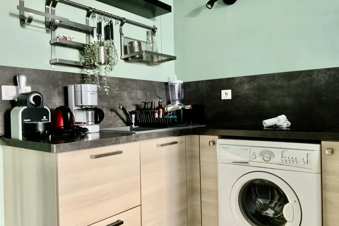 Le Santa Maria Residence - Private Garden Apartment & Parking