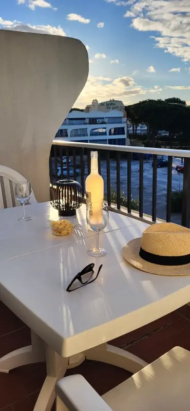 Residence Les Jardins 2 terasz, úszómedence a kikötőben 21 Csillagok★