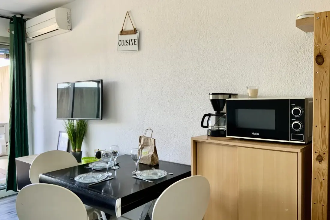 Residence Studio Les Jardins Du Port Camargue, úszási medence 2 lépés a strandtól