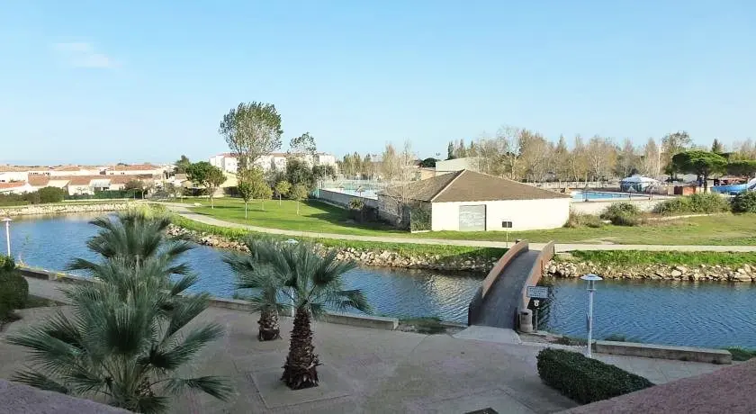 Residence "les Rives Du Lac"