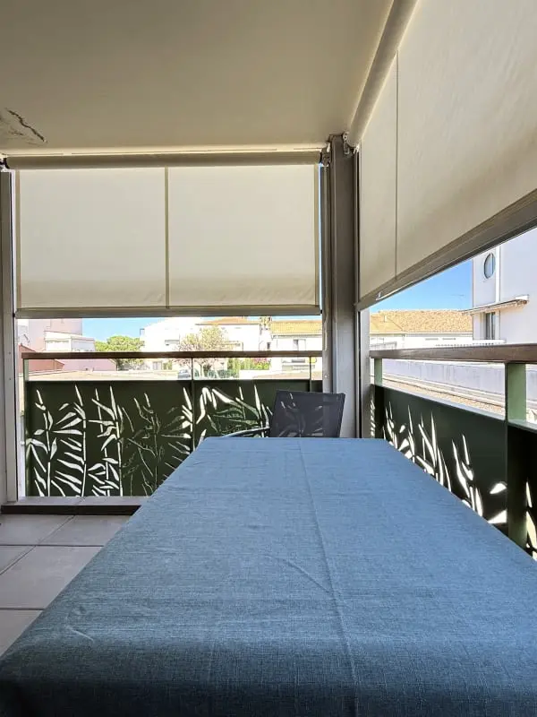 T2 rezidencia Terrace, Parkolás és Cellier