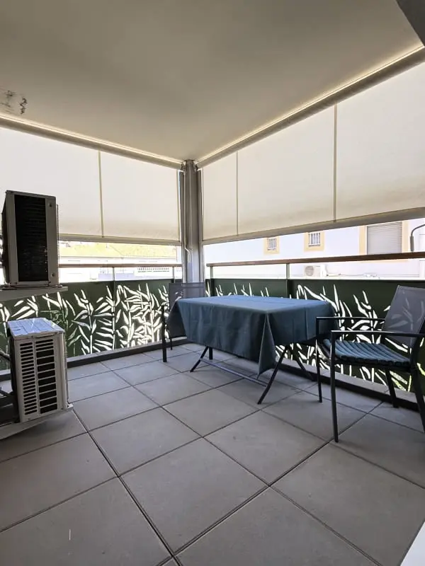 T2 rezidencia Terrace, Parkolás és Cellier