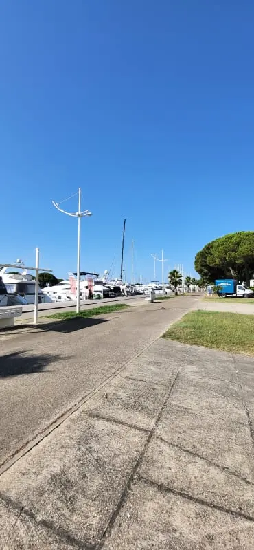 Terrace Residence a Quai Du Port De Plaisance