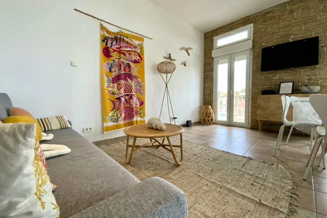 Terrace Du Port Residence - Canal View, Foot Beach