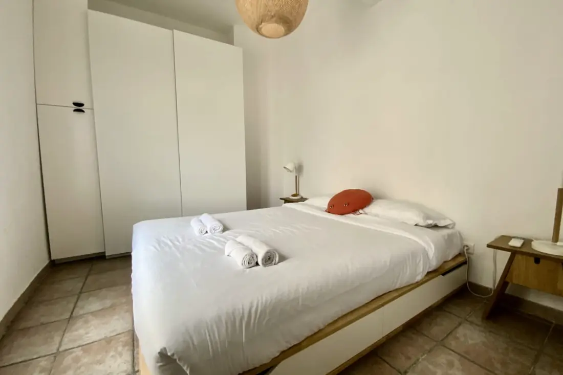 Terrace Du Port Residence - Canal View, Foot Beach