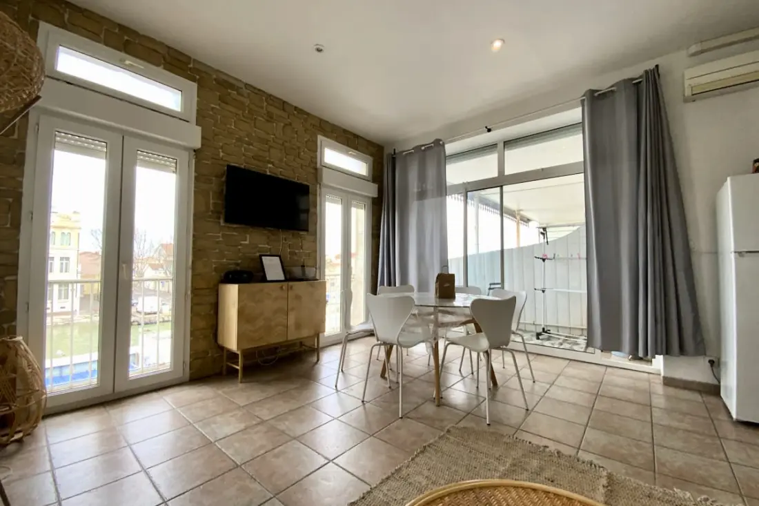 Terrace Du Port Residence - Canal View, Foot Beach