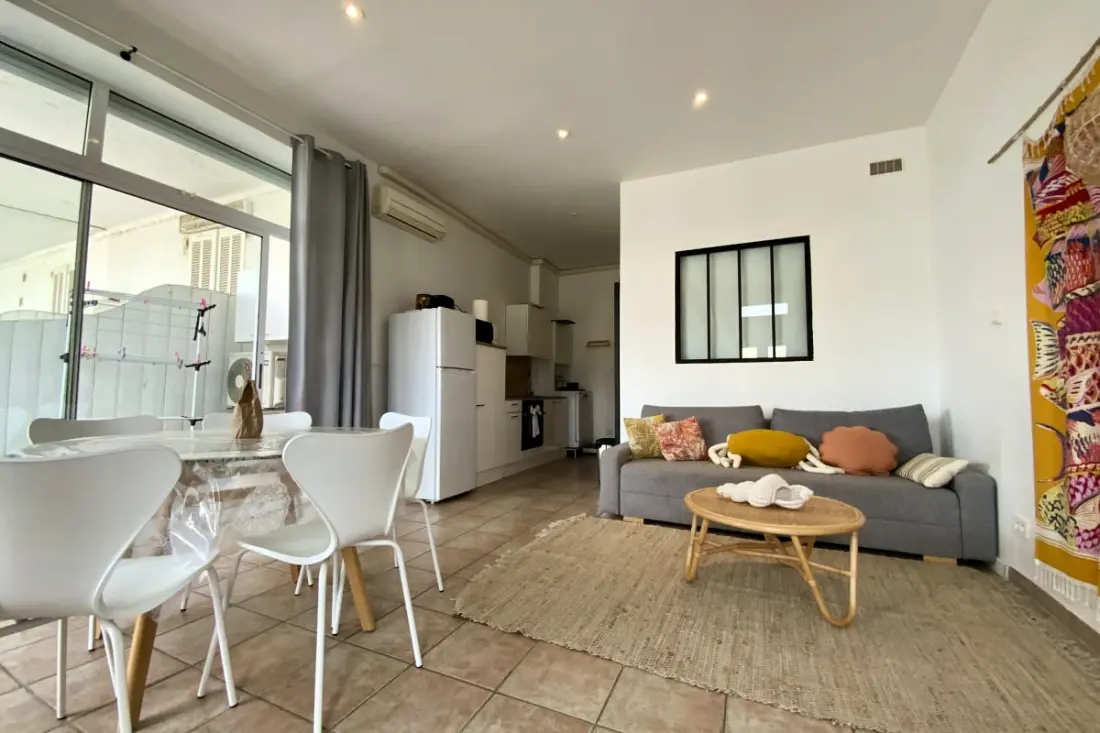 Terrace Du Port Residence - Canal View, Foot Beach