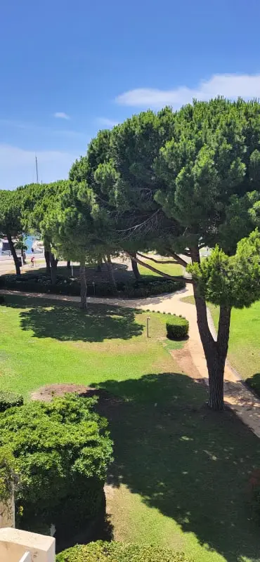 1. rezidenciája a Plaisance Portján