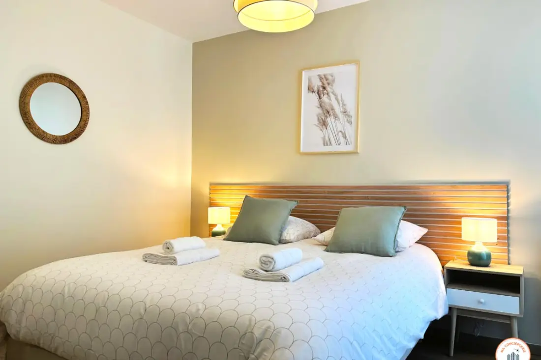 Seaside - Seaview, Terrace & Parking