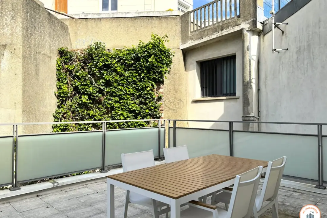 A francia Riviéra - Sea View, Terrace & Parking