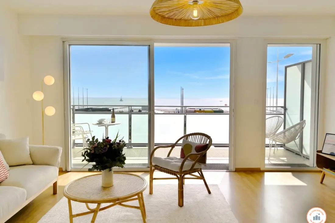 A francia Riviéra - Sea View, Terrace & Parking