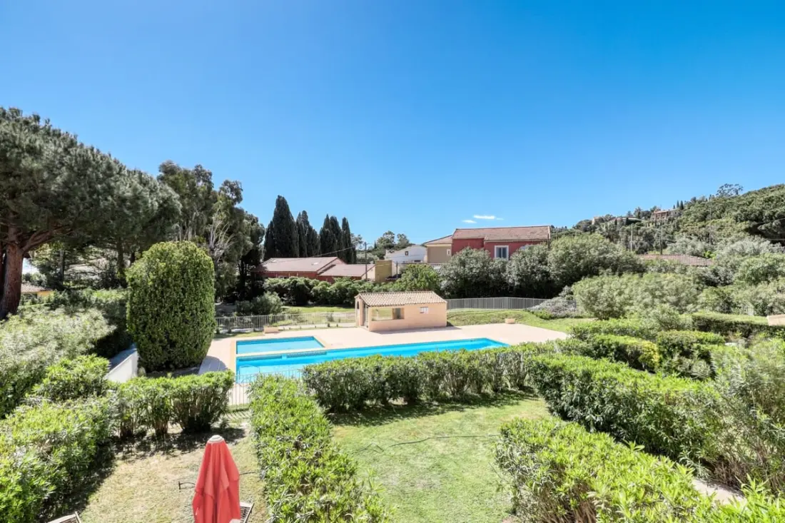 Residence Direkte adgang til stranden + Residence med Swimmingpool