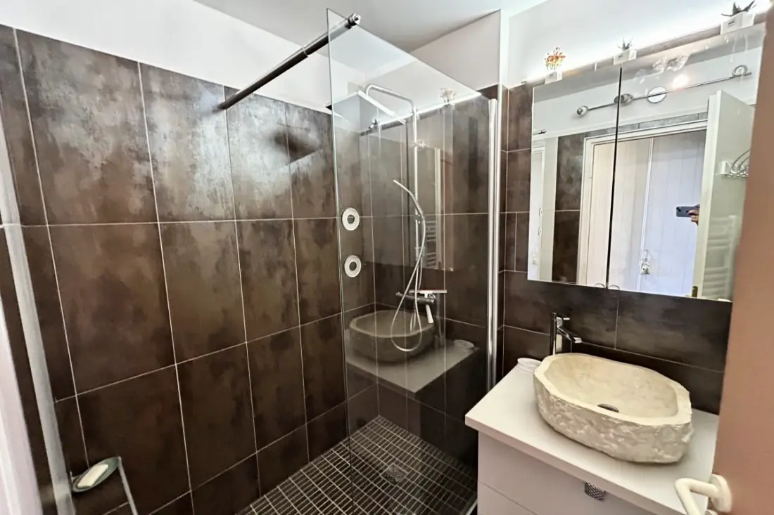Residence Atypical lejlighed med havudsigt, swimmingpool og charme i La Pagnol