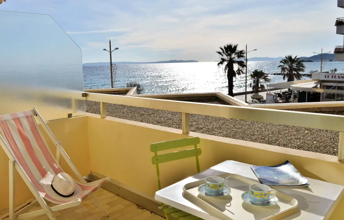 Beach Residence