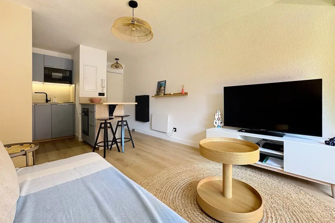 Residence Charmerende T2 aircondition med terrasse og parkering 600 M De La Plage